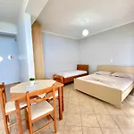Erika's House Apartament Lukovë