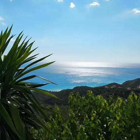 Apartament Erika's House Lukovë