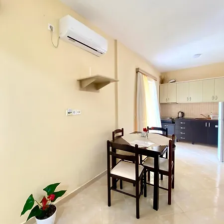 Erika's House 아파트 Lukovë