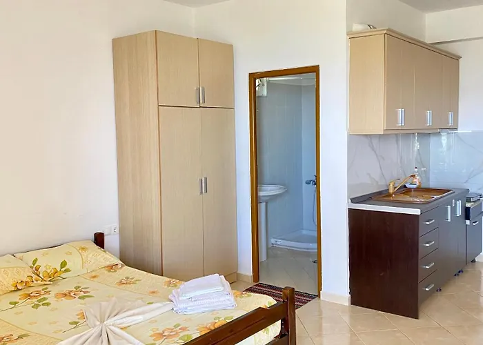 Erika's House Apartamento Lukovë